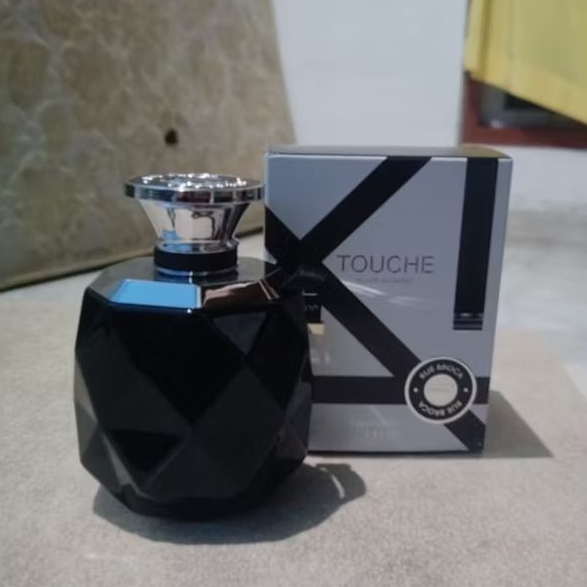 Preloved Rue Broca Touche