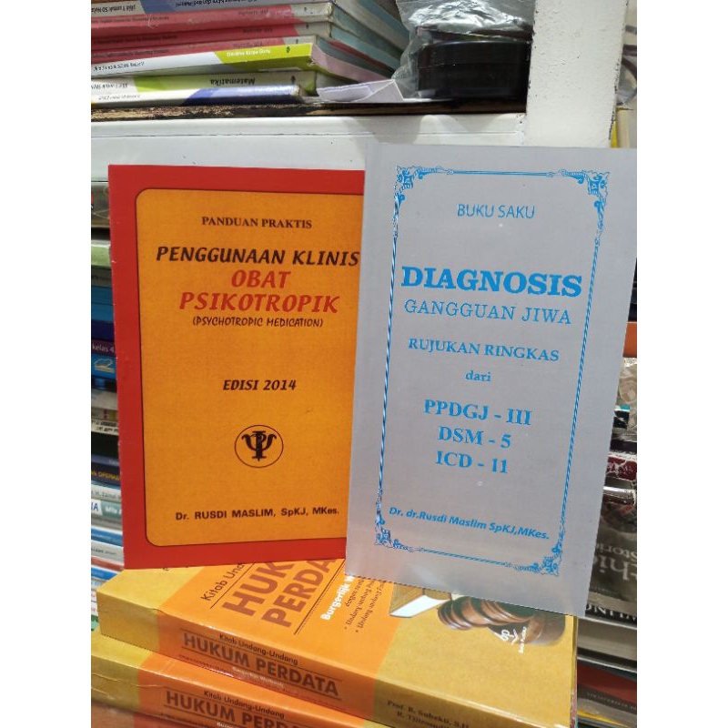 Paket 2 buku( Obat Psikotropika & PPDGJ )Dr.Rusdi Maslim