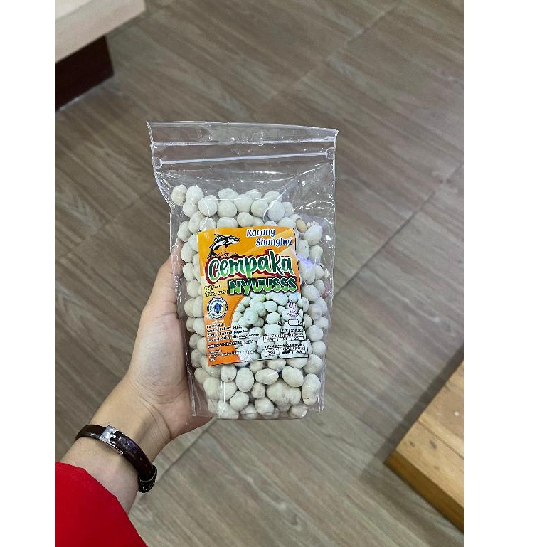 

Kacang Sanghai Cempaka Nyuss 200gram