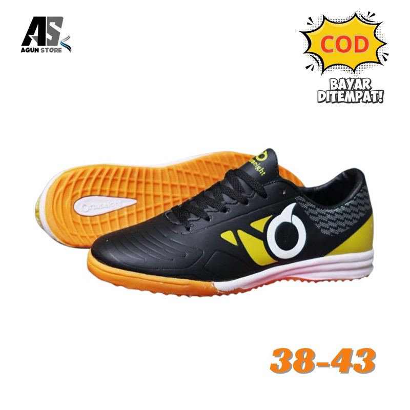 sepatu futsal ortus bbs hitam/sepatu futsal terbaru