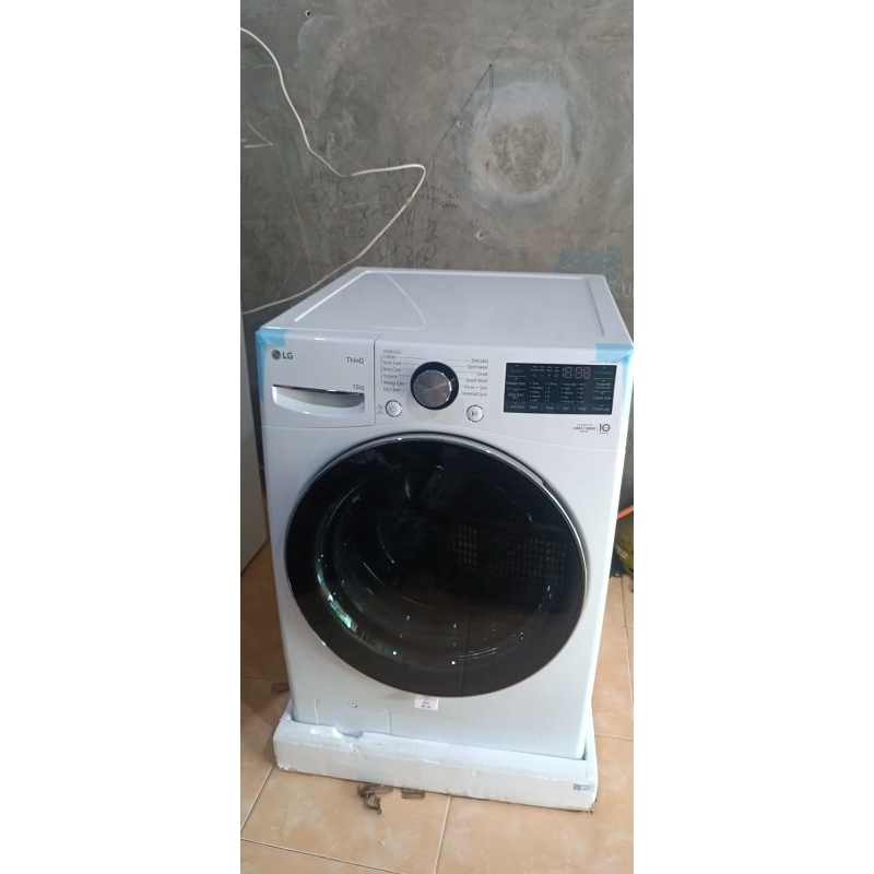 Mesin cuci LG 15 kg front loading