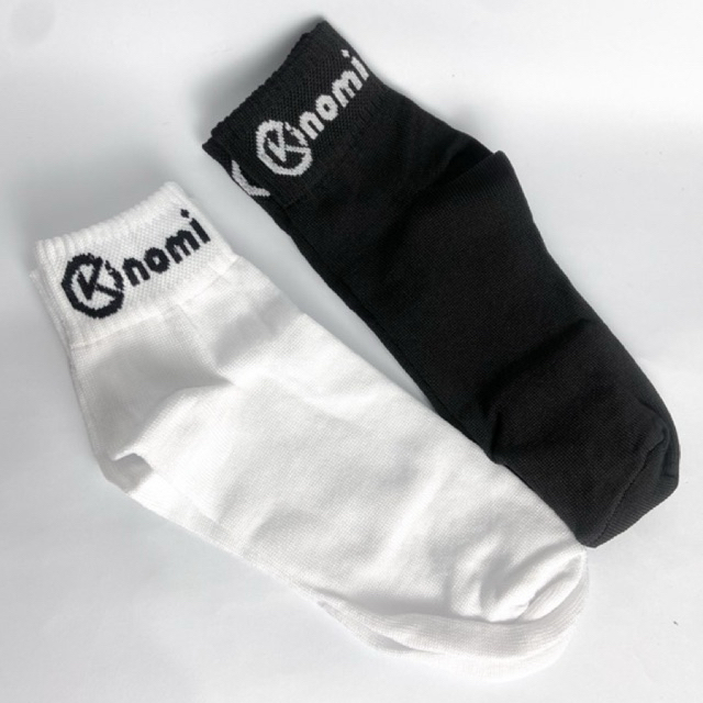 kaos kaki pria wanita hitam putih