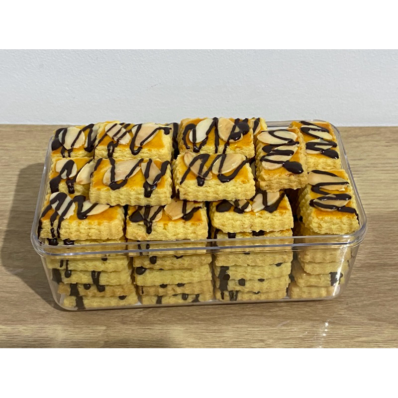 

Almond Slice Cookies