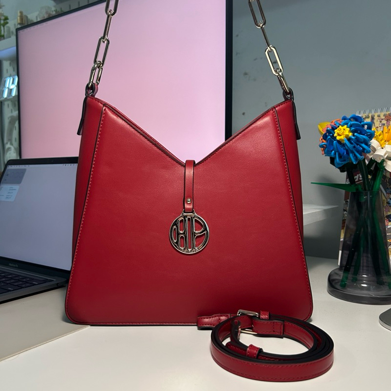 PRELOVED PL Hush Puppies Nadine Shoulder Sling Bag Red Tas Wanita Merah