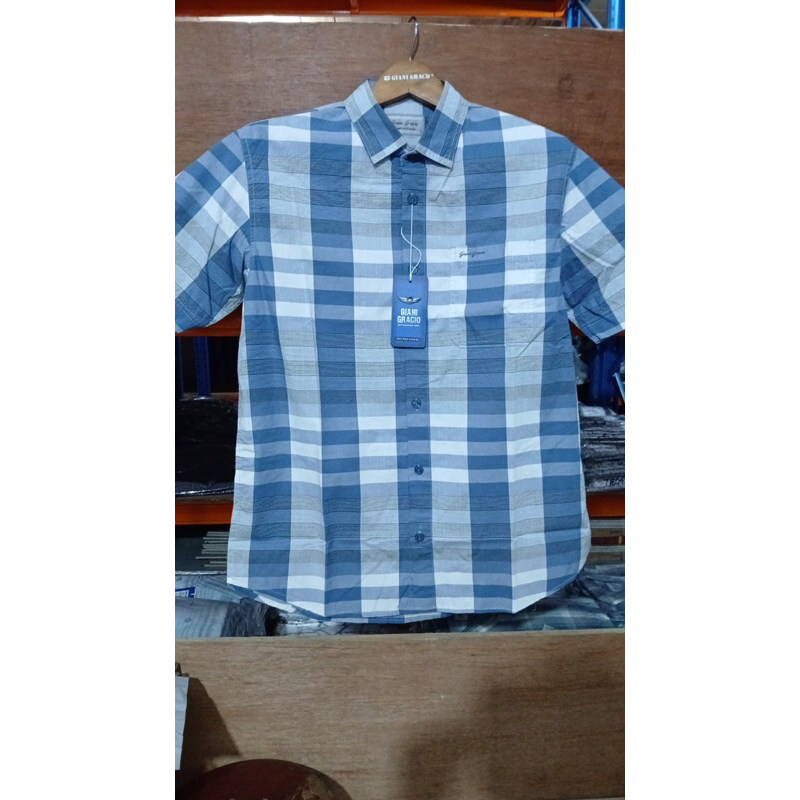 GIANI GRACIO kemeja lengan pendek pria