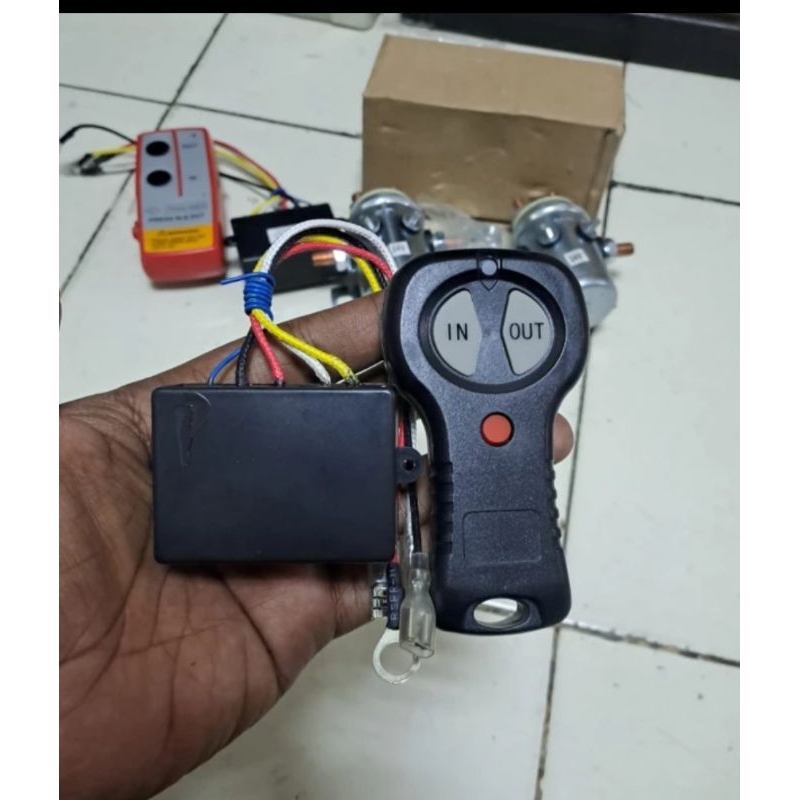 Remot Winch Wirelles 24volt.Remot Control Winch wireless 24volt.Remot Winch 24Volt Shack Trackmaker 