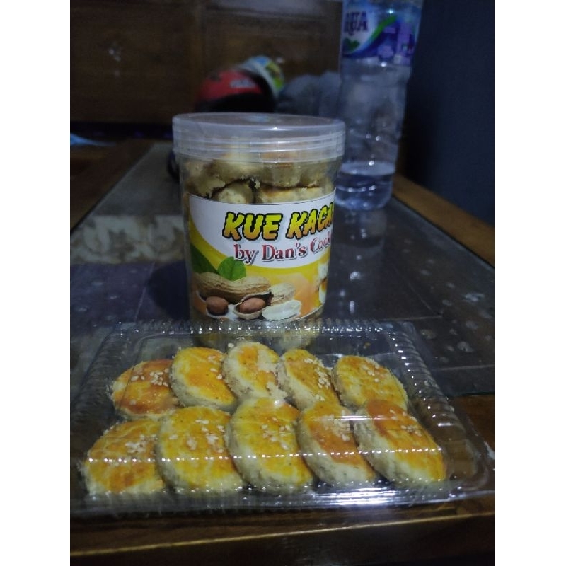 

kue kacang Premium