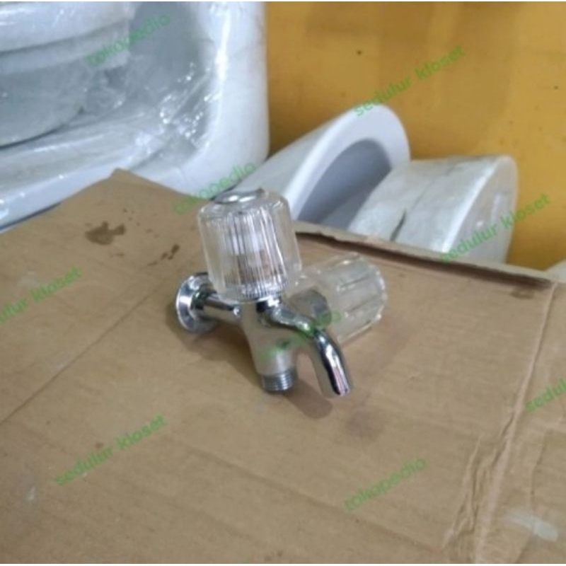 kran cabang TOTO model akrilik / kran double TOTO