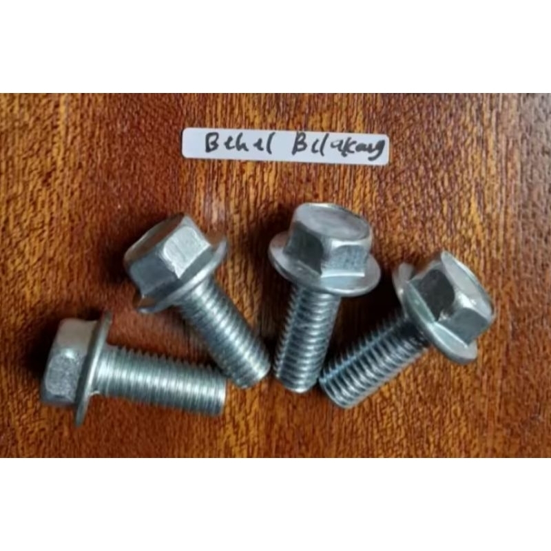 Baut lampu & sein depan beat fi tahun 2013-2016 Awal Baut lampu & sein depan beat fi tahun 2013-2016