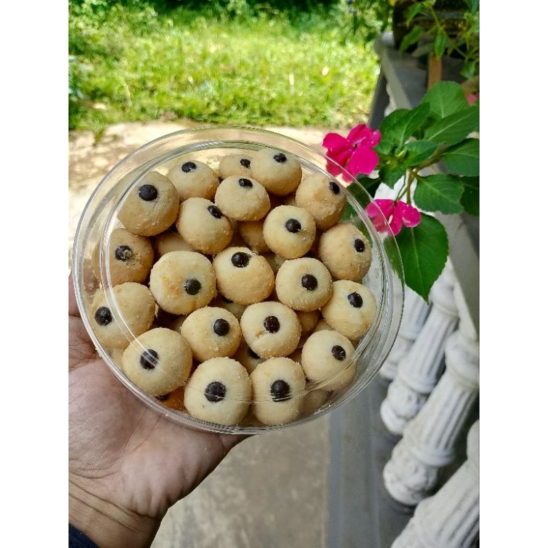 

kue kering Monde susu, original, toples 500grm