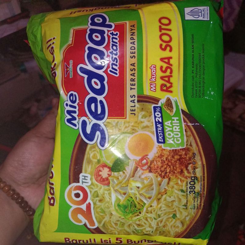 

Mie sedaap rasa soto 1 paket isi 5 bungkus