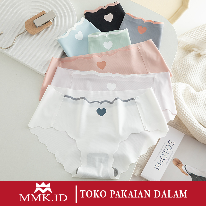 Celana Dalam Wanita Seamless Underwear Nyaman Adem Motif Love CD Tanpa Jahitan