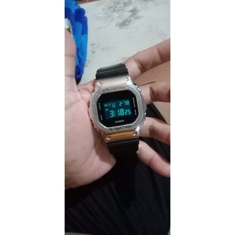 jam tangan casio g-shock gm-5600