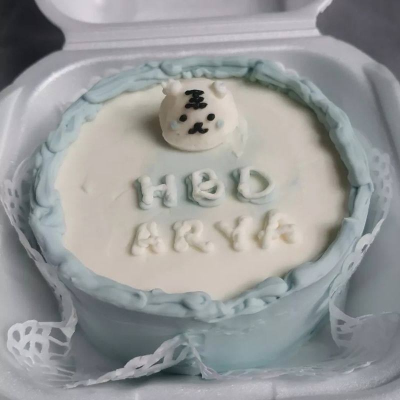 

[uk10 &12]Bento cake sterofoam Surabaya/Korean Lunch Box Cake/ Korean Bento Cake/korean cake birthday/custom cake/ Mini Cake/Cake Birthday