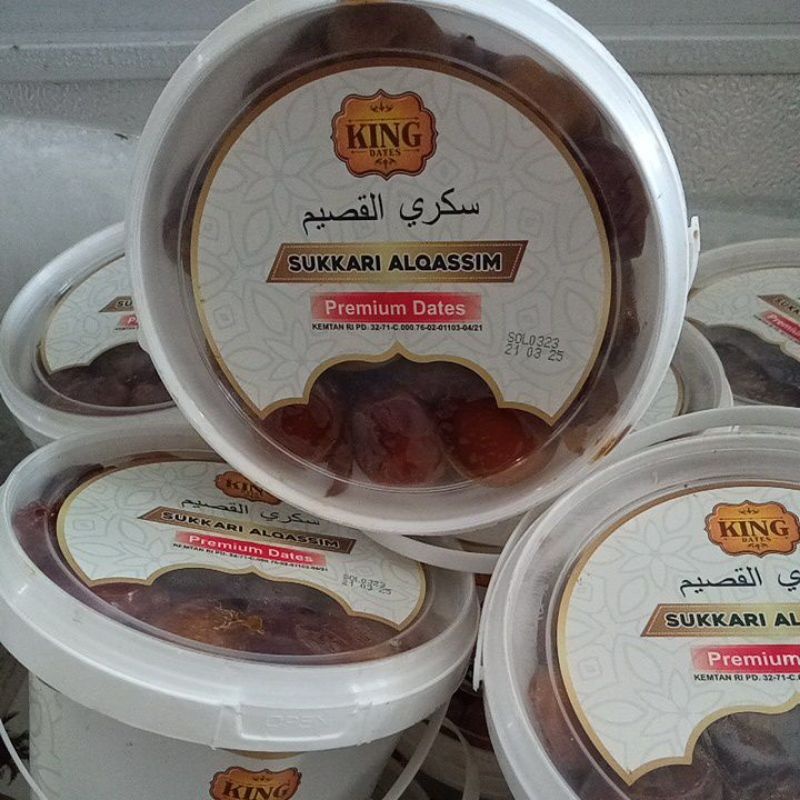 

king sukkari alqassim kurma Kemasan Ember 800gr Manis Dan Lembut Kemasan Ekonomis