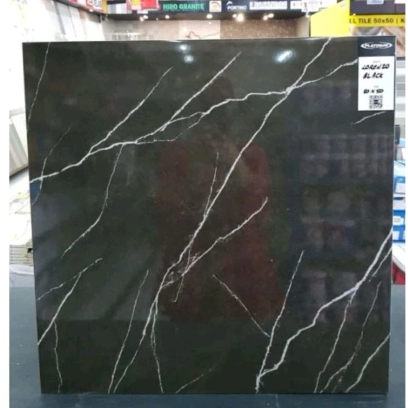 keramik platinum Lorenzo black 50x50
