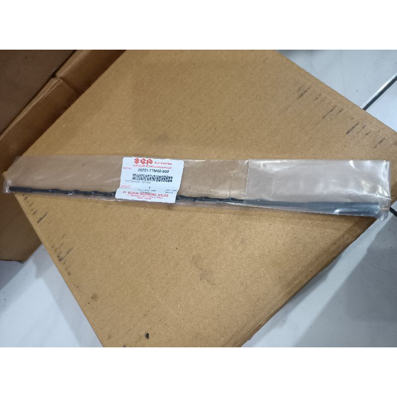 SUZUKI SGP ROD ANTENA /COLOKAN OLI untuk mobil Suzuki Ertiga