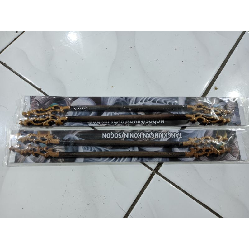 Tangkringan Konin Sogon Pleci Isi 2 Sejajar 30cm Sonokeling Tangkringan Ukir Konin Sangkar