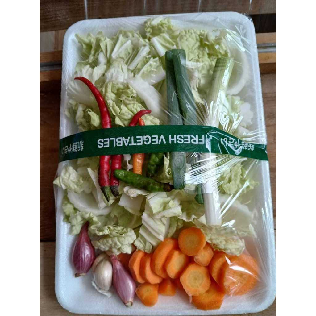 

PAKET SAYUR SOP - B (WORTEL, SAWI PUTIH, BAWANG, CABAI)