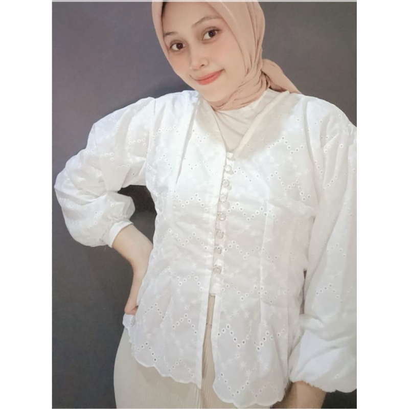 Bora top blouse atasan baju wanita katun bordir bolong hijab friendly kondangan vintage lace shirt