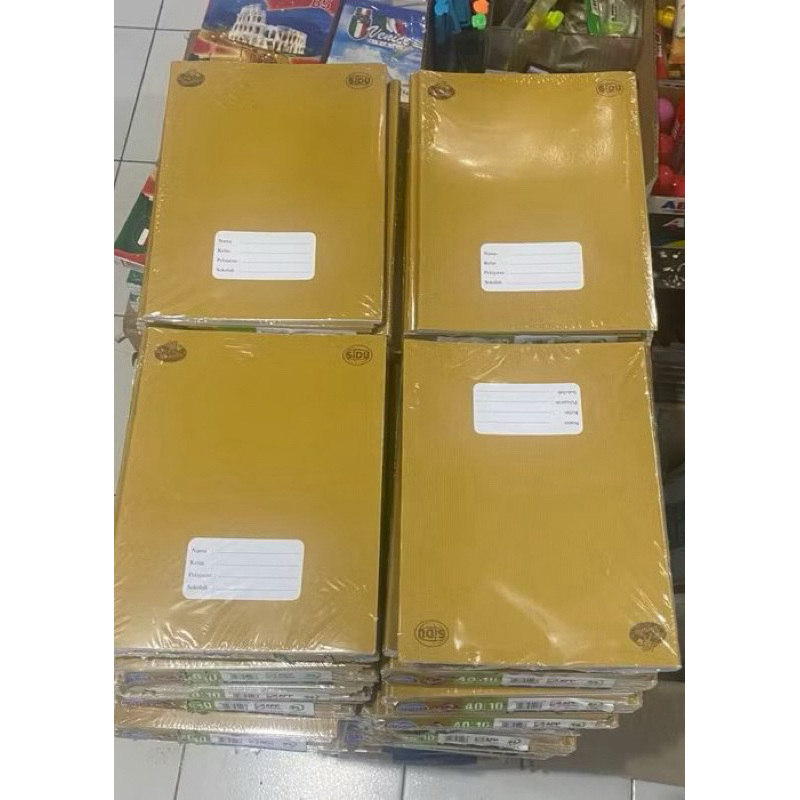 

Buku Tulis Sinar Dunia 40 Lembar 1 Pak ( isi 10 Buku ) Sidu Cover Polos Coklat