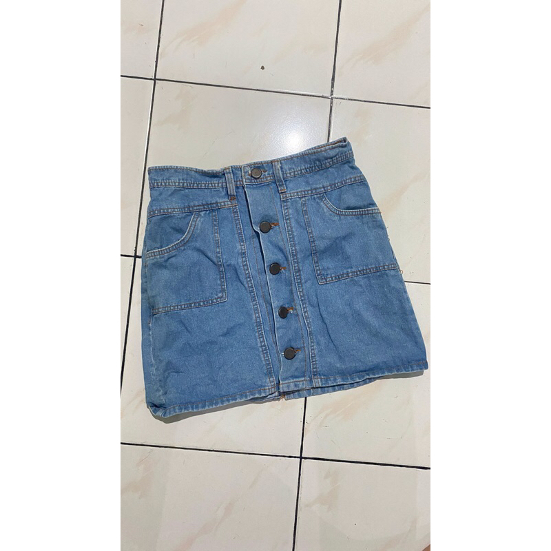 preloved baju celana tas sendal bekas Murah