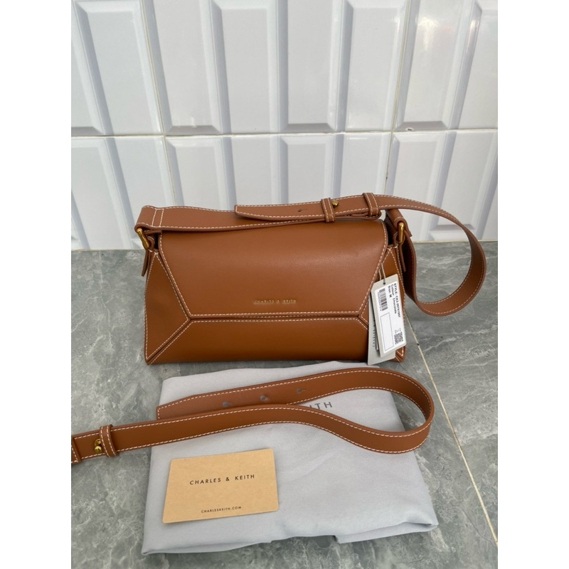 tas charles and keith pl