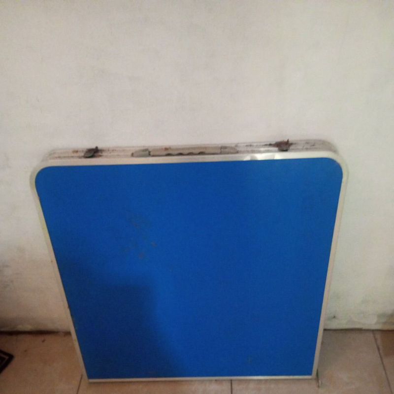 meja lipat bekas