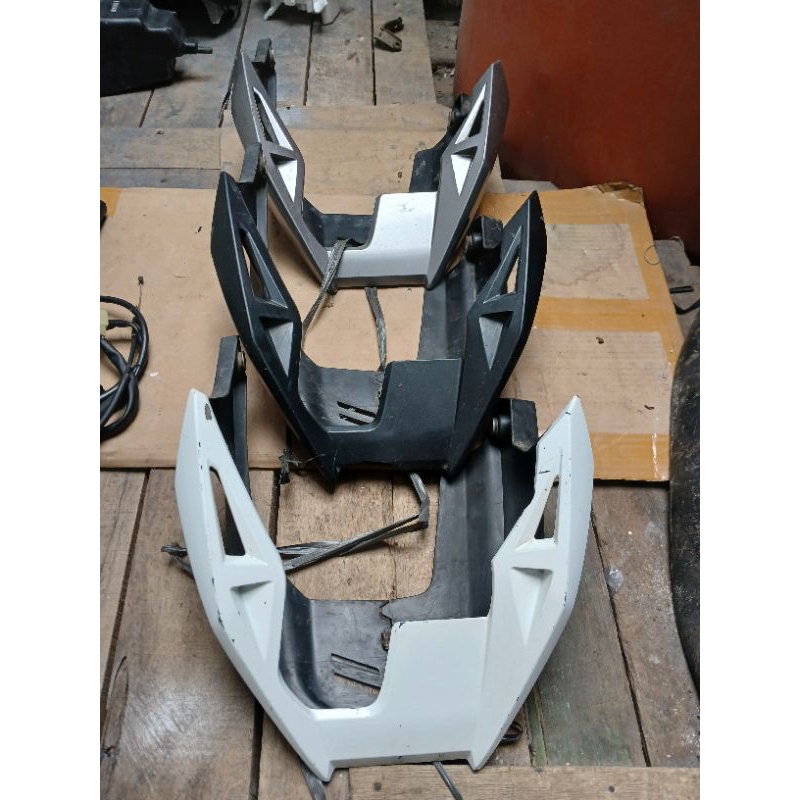 Spoeler Spiler Under cowl New CB 150 R Facelift Streetfire ori lepasan
