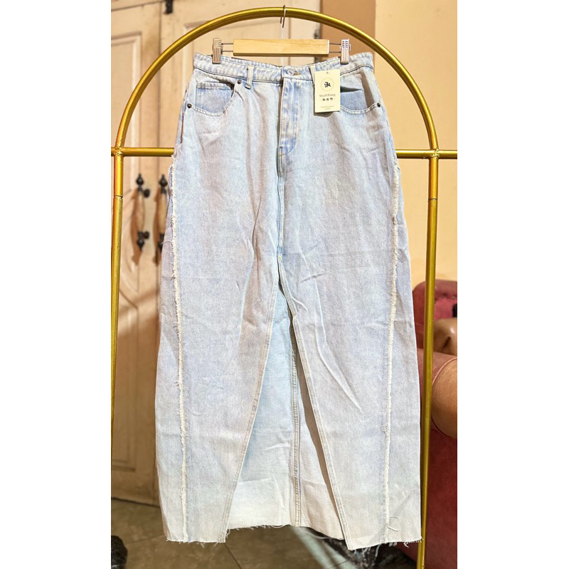 SALE ROK JEANS KOREAN STYLE BEKAS DISPLAY LP78/ UK M