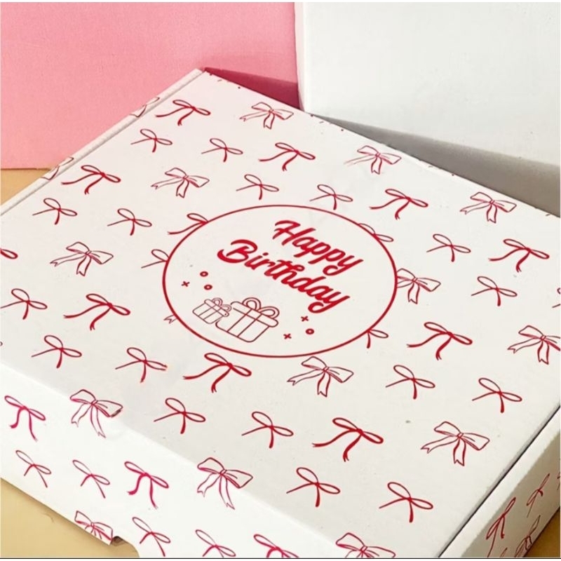 

KARDUS DIECUT WARNA MOTIF BIRTHDAY