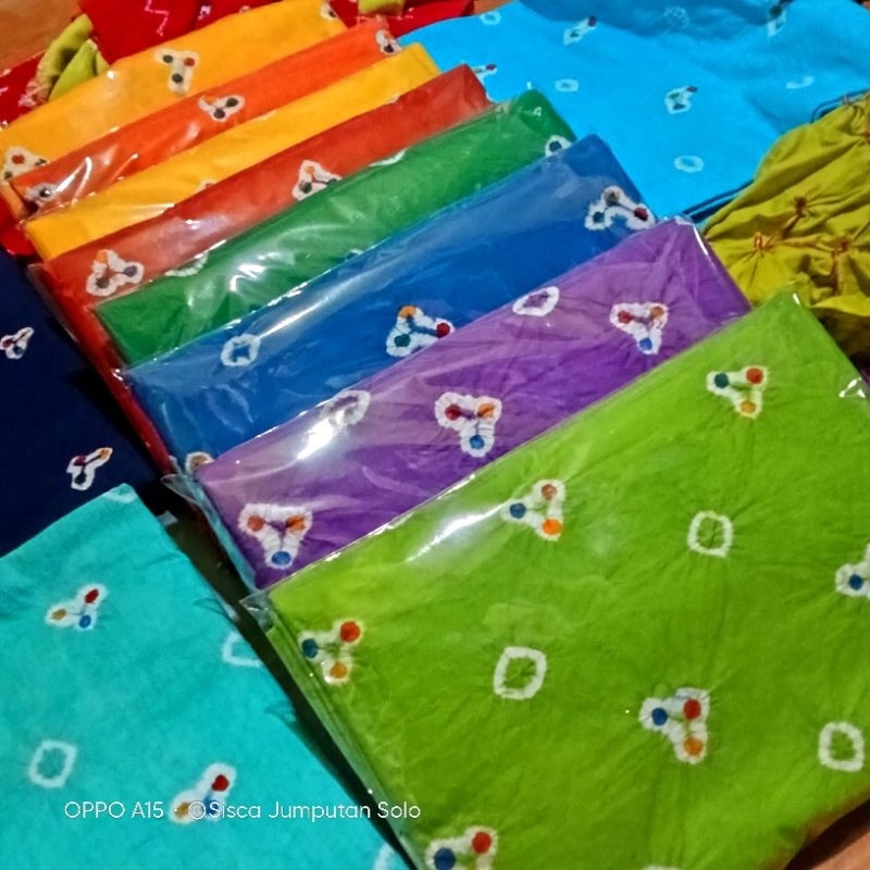 Kain Jumputan Cengkehan