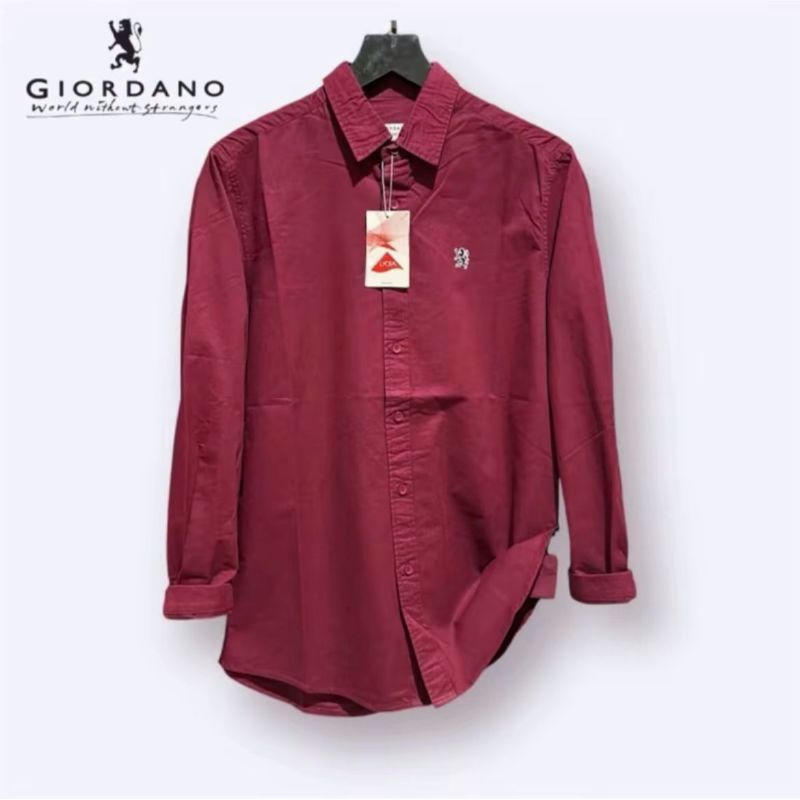 kemeja pria kemeja lengan panjang kemeja polos kemeja Giordano kemeja hitam kemeja putih kemeja