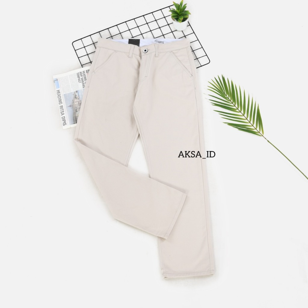 Celana Chino Cream Ankle Pants Reguler Fit Straight