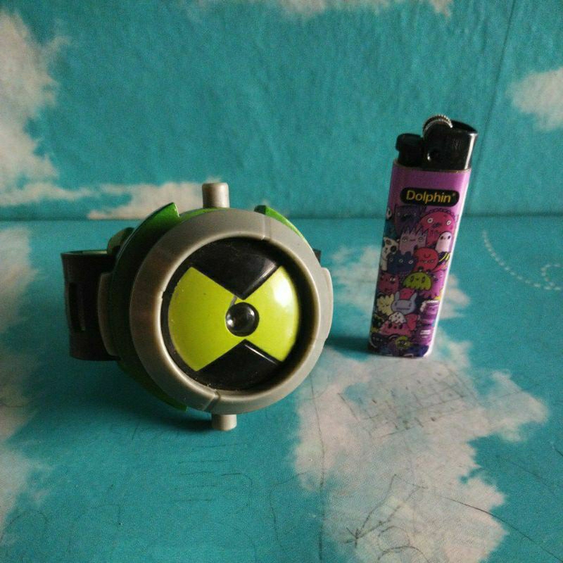 omnitrix ben10 original hijau