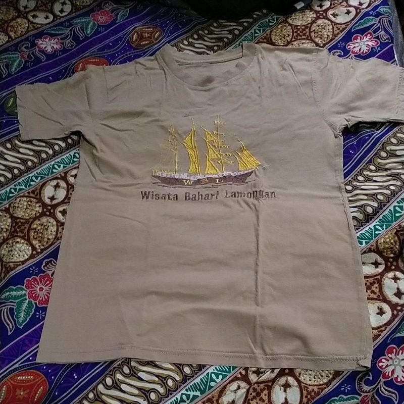 (PRELOVED) kaos anak wisata bahari Lamongan mulus