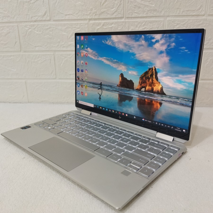 Hp Spectre x360 i7 1165G7 Ram 16 Ssd 512 Xe Graphics