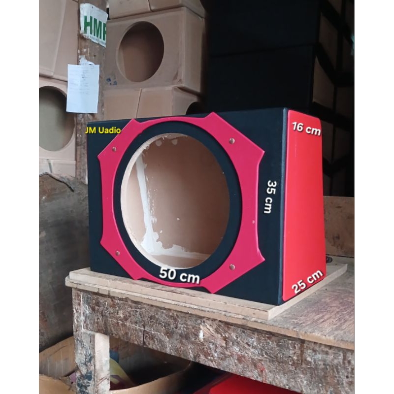 Box Speaker SUBwoofer 12inch Fremium Motip Bahan MDF Full 18mm Dilapis Kulit Osca Universal