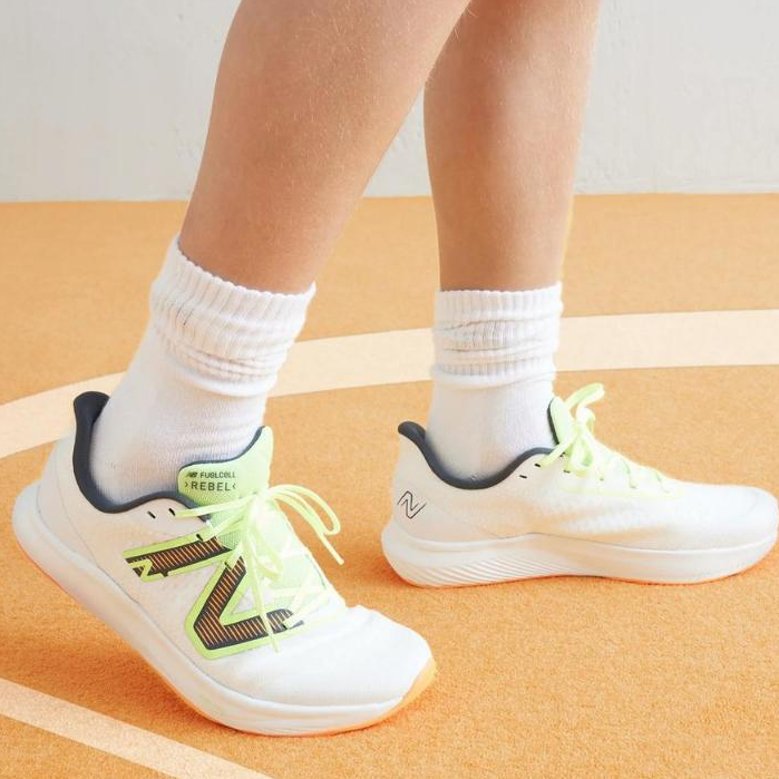 Sepatu Running Kids NB FuelCell Rebel v3 Wide GPFCXLL3 Original