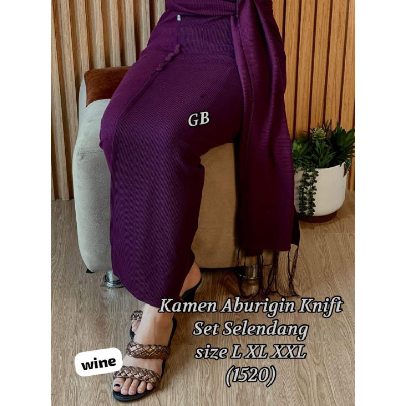 KAMEN JADI KNIT CARAMEL GARIS/ROK BALI/KAMEN JADI STRAIT
