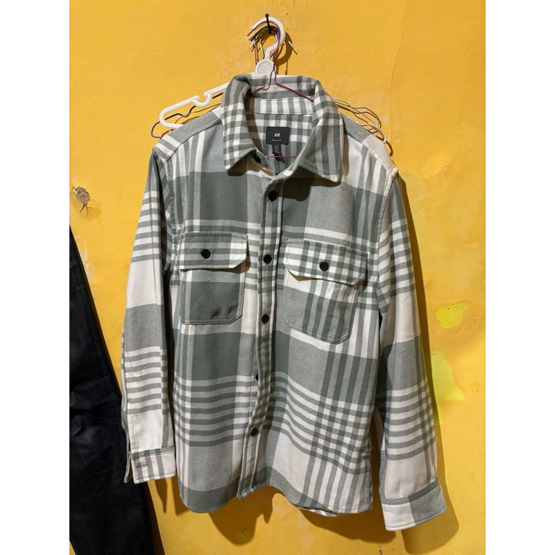 Kemeja Flannel H&M second