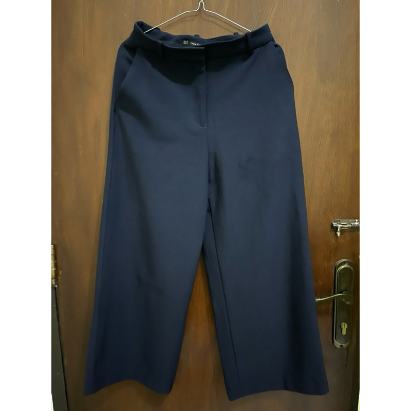 Zara Kulot Pants size Xs preloved Wanita