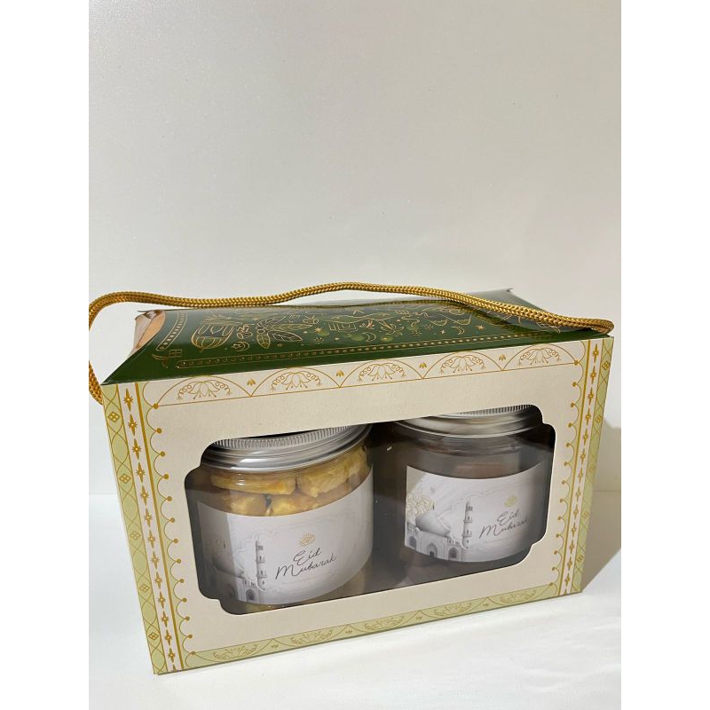 

PAKET HAMPERS LEBARAN