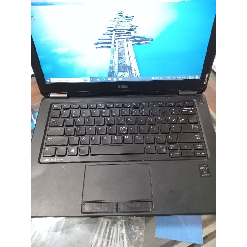 laptop bekas murah Dell e7250