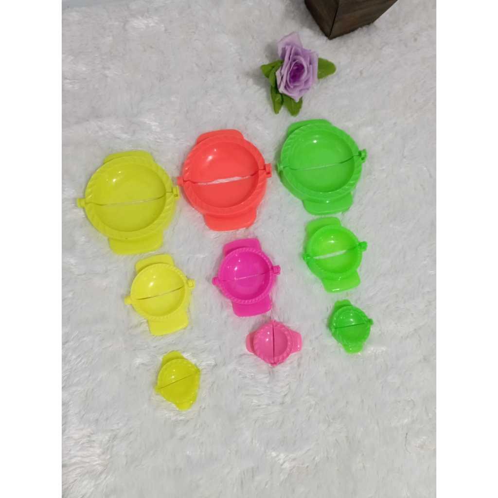 Cetakan Pastel Besar Sedang Mini Jumbo Cetakan Cireng Pangsit