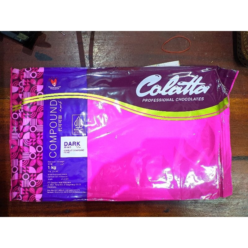 

COLATTA DARK CHOCOLATE COMPOUND COKELAT BATANG 1 KG