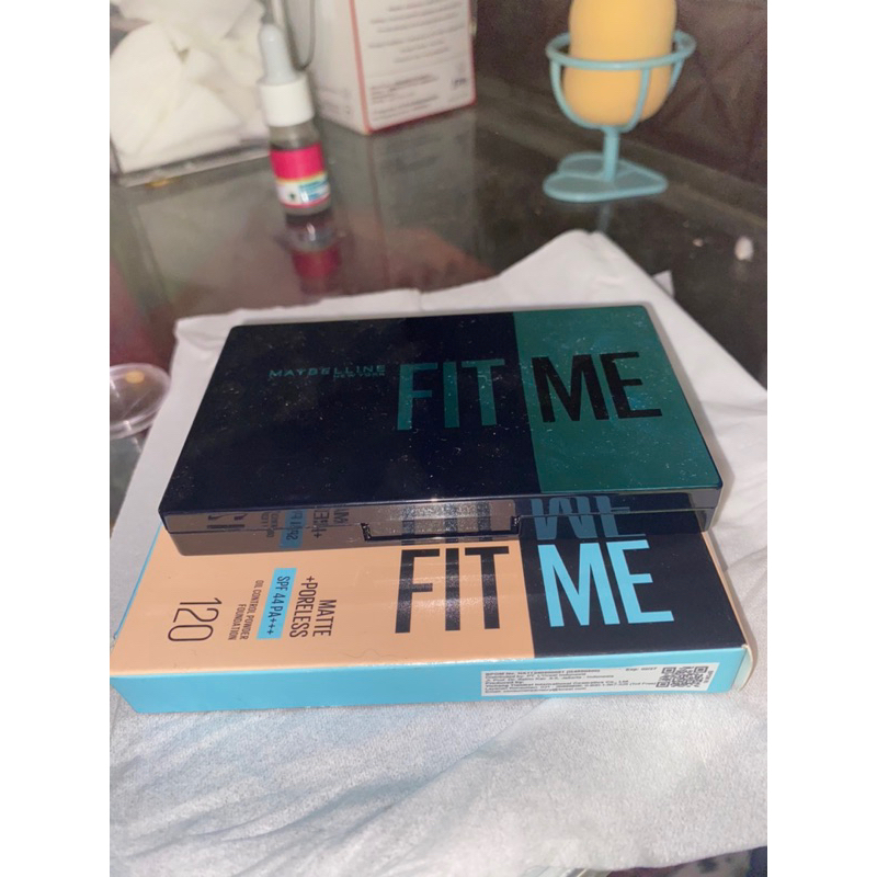 MAYBELINE POWDER FOUNDATION // PRELOVED