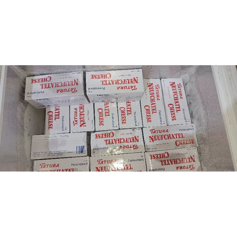 

TATURA Neufchatel CREAM CHEESE 2 KG(baca deskripsi)