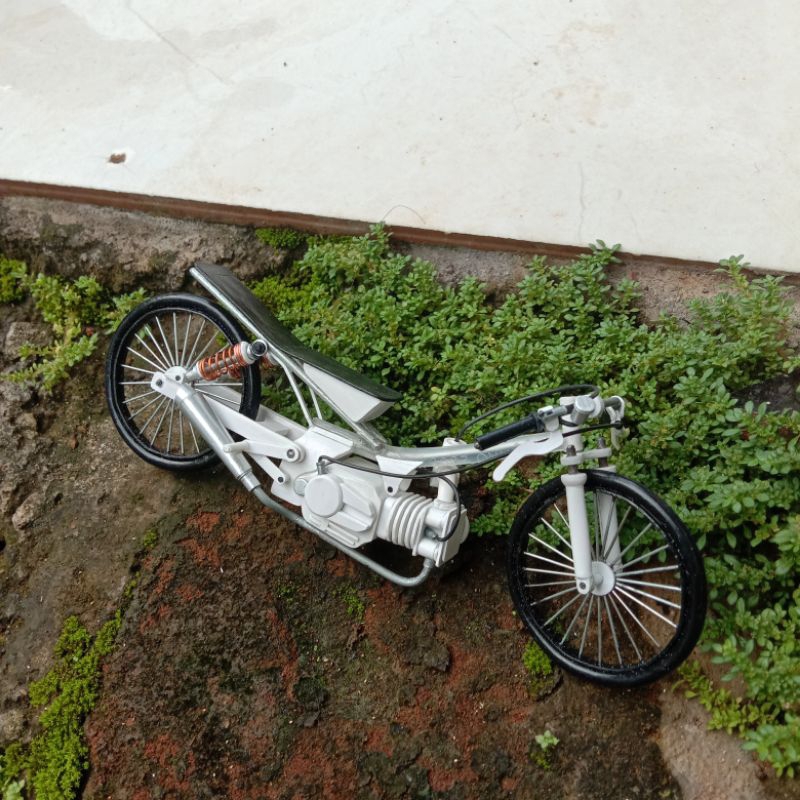 Miniatur drag sleep engine 200cc v1