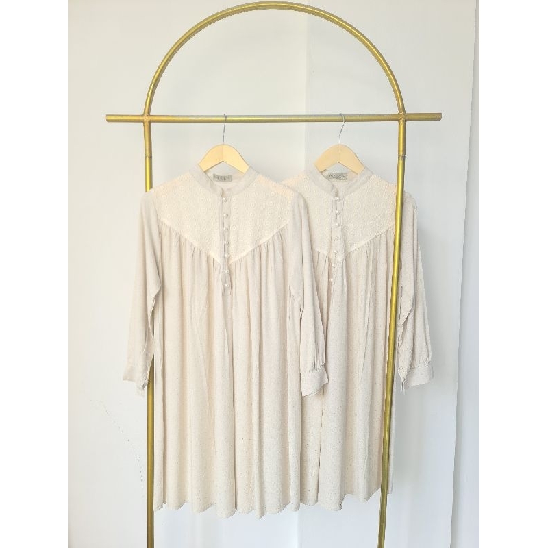 tunik cantik, vintage, simple  bahan katun linen premium